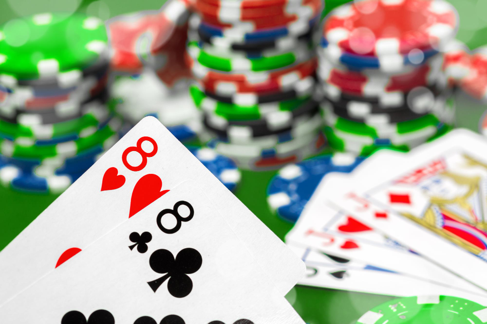 Formații poker – Ordinea mâinilor și cum le recunoști rapid